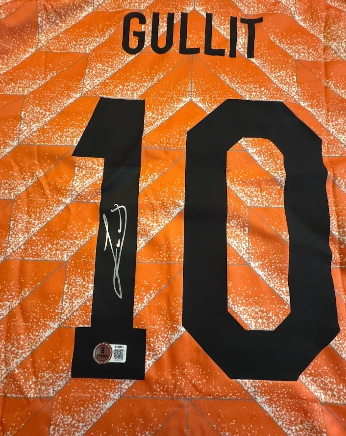 Jersey autografiado por Gullit