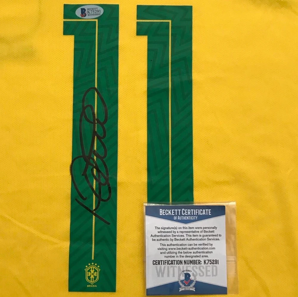 Jersey autografiado por Coutinho - Signed Collectibles