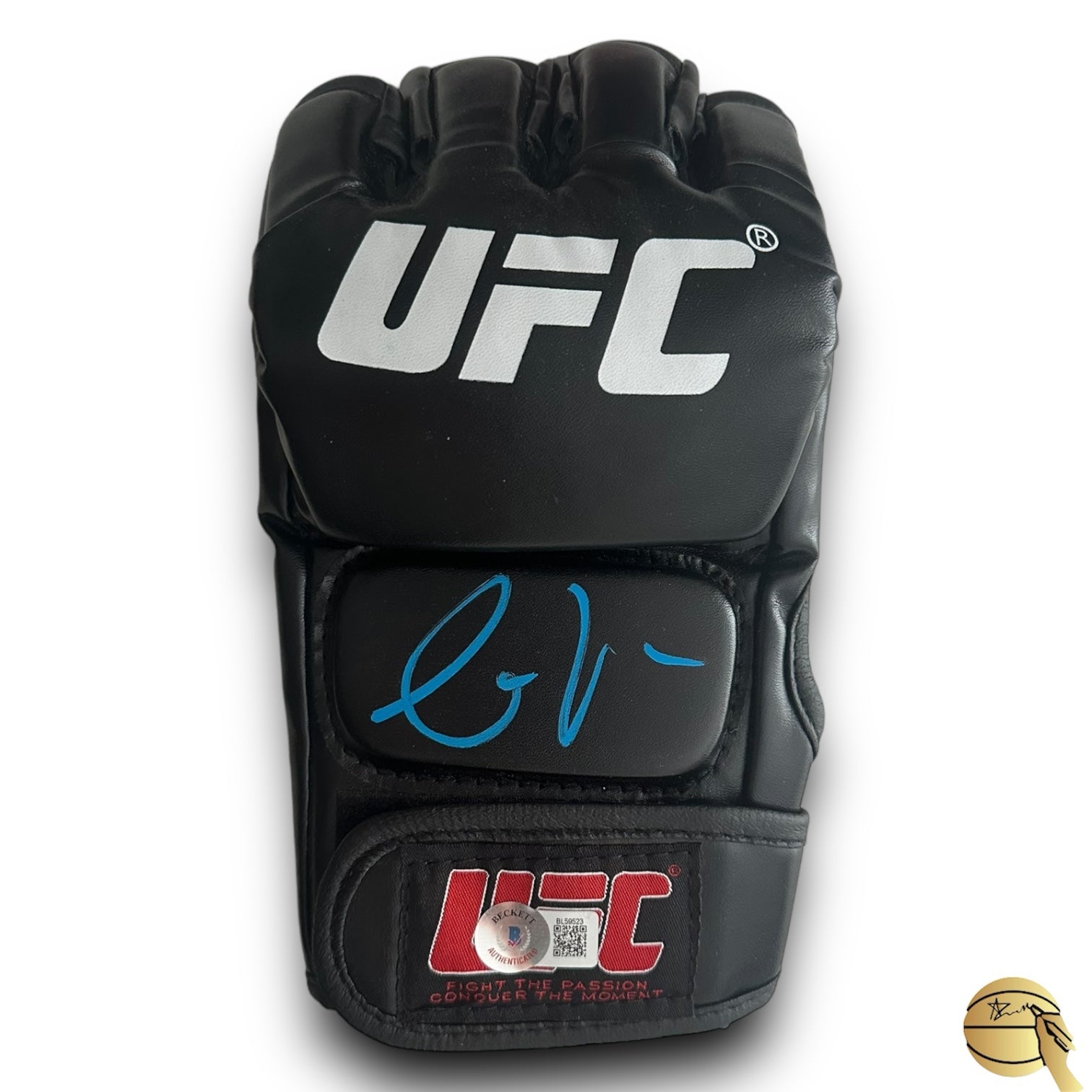 Guante autografiado por Conor McGregor