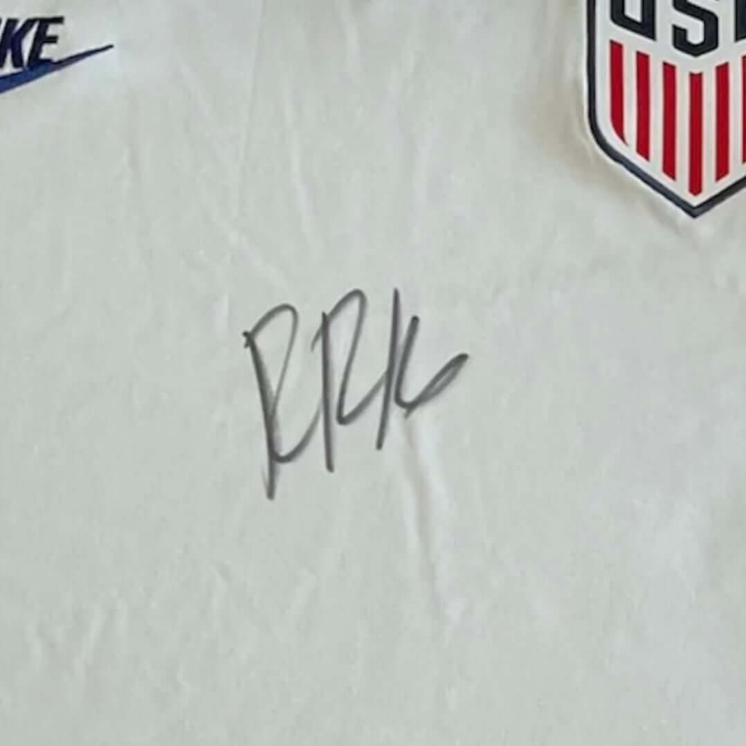 Jersey autografiado por Ricardo Pepi