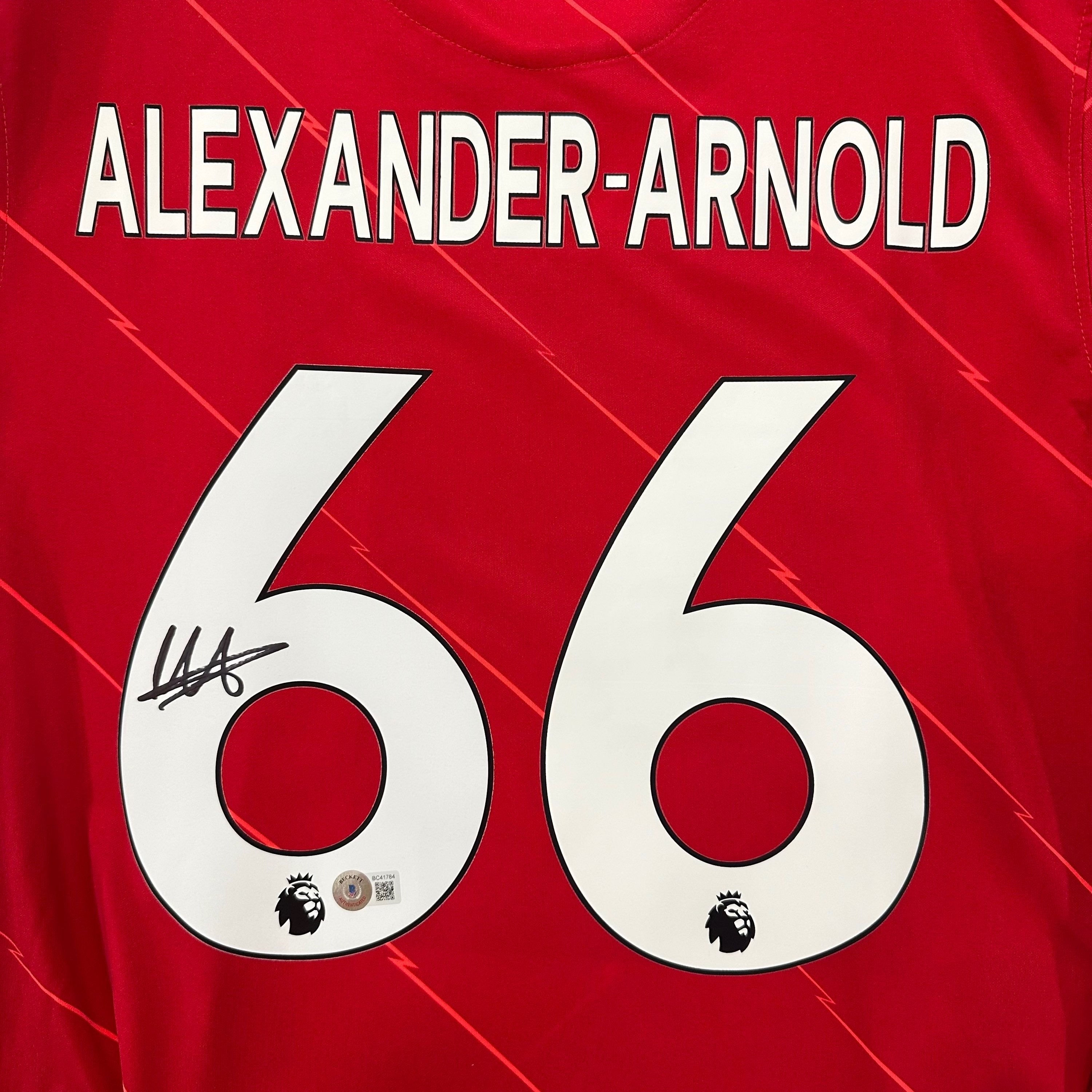 Jersey autografiado por Alexander Arnold