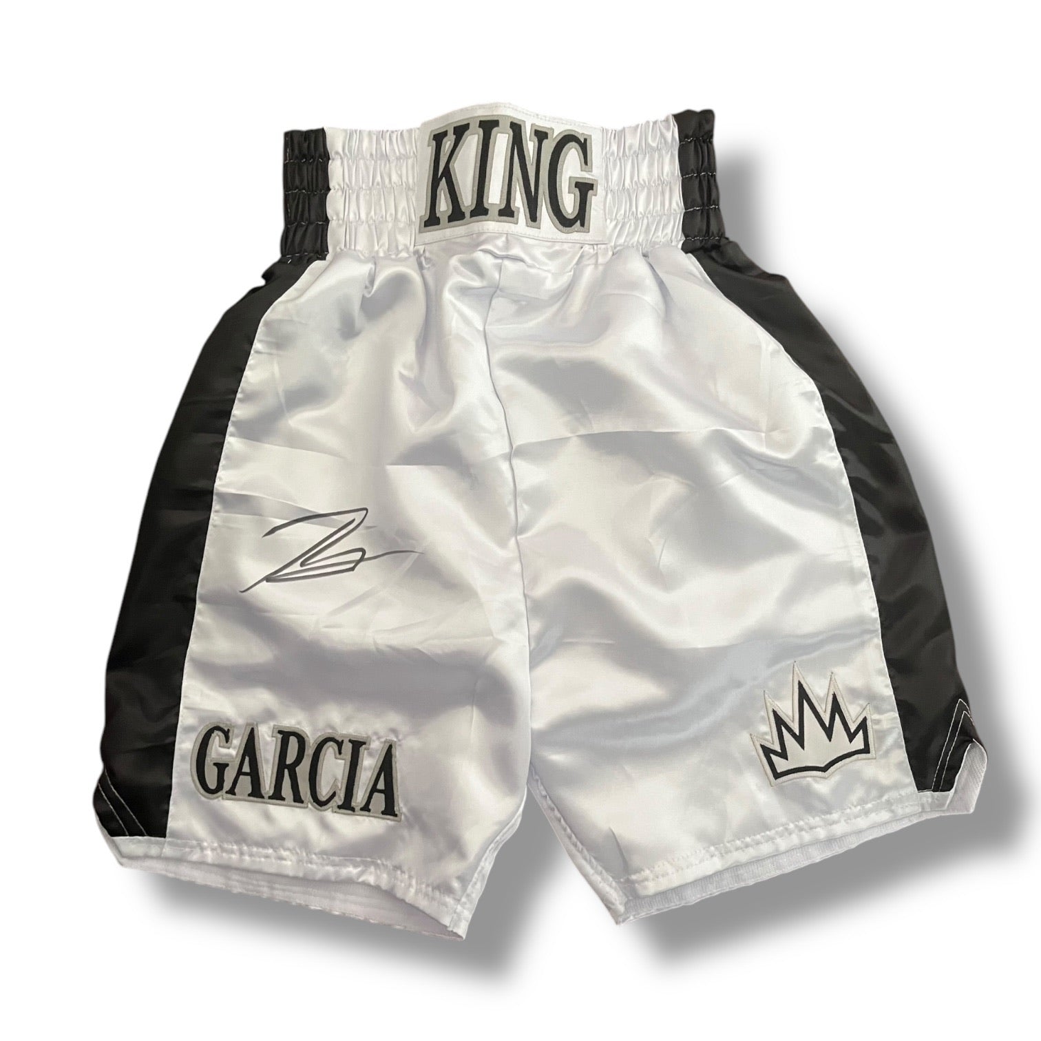 Shorts autografiados por Ryan Garcia