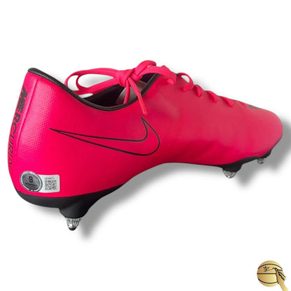 Bota autografiado por Cristiano Ronaldo