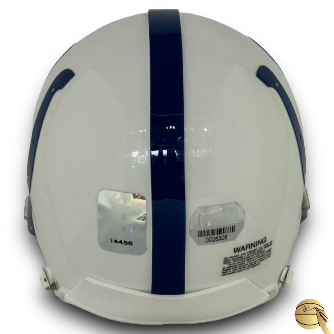 Mini casco autografiado por Peyton Manning