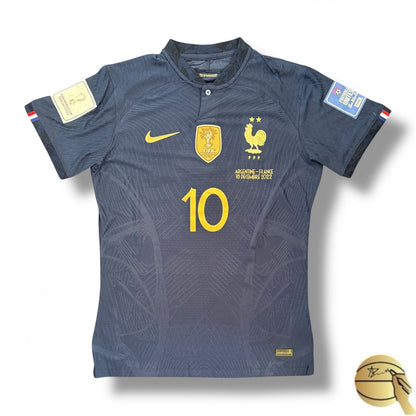 Jersey autografiado por Mbappe