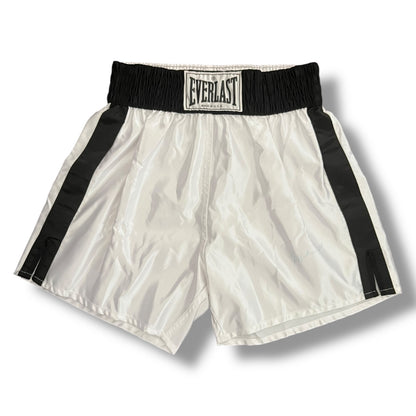 Shorts autografiados por Muhammad Ali