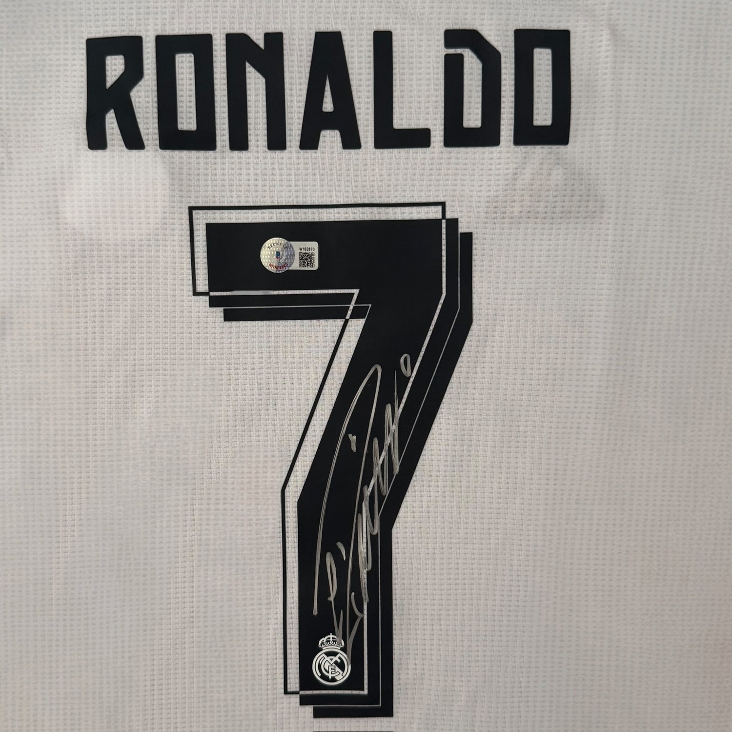 Jersey del Real Madrid autografiado por Cristiano Ronaldo