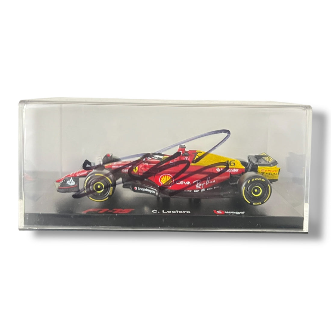 Mini coche autografiado por Charles Leclerc